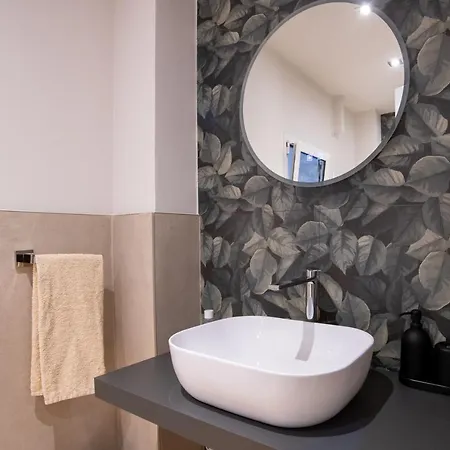 Room24 L Apartment *